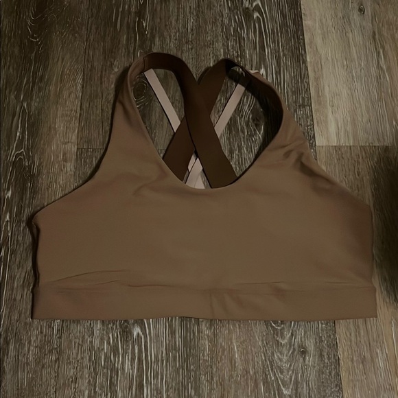 Old Navy Sports Bra - Picture 1 of 3